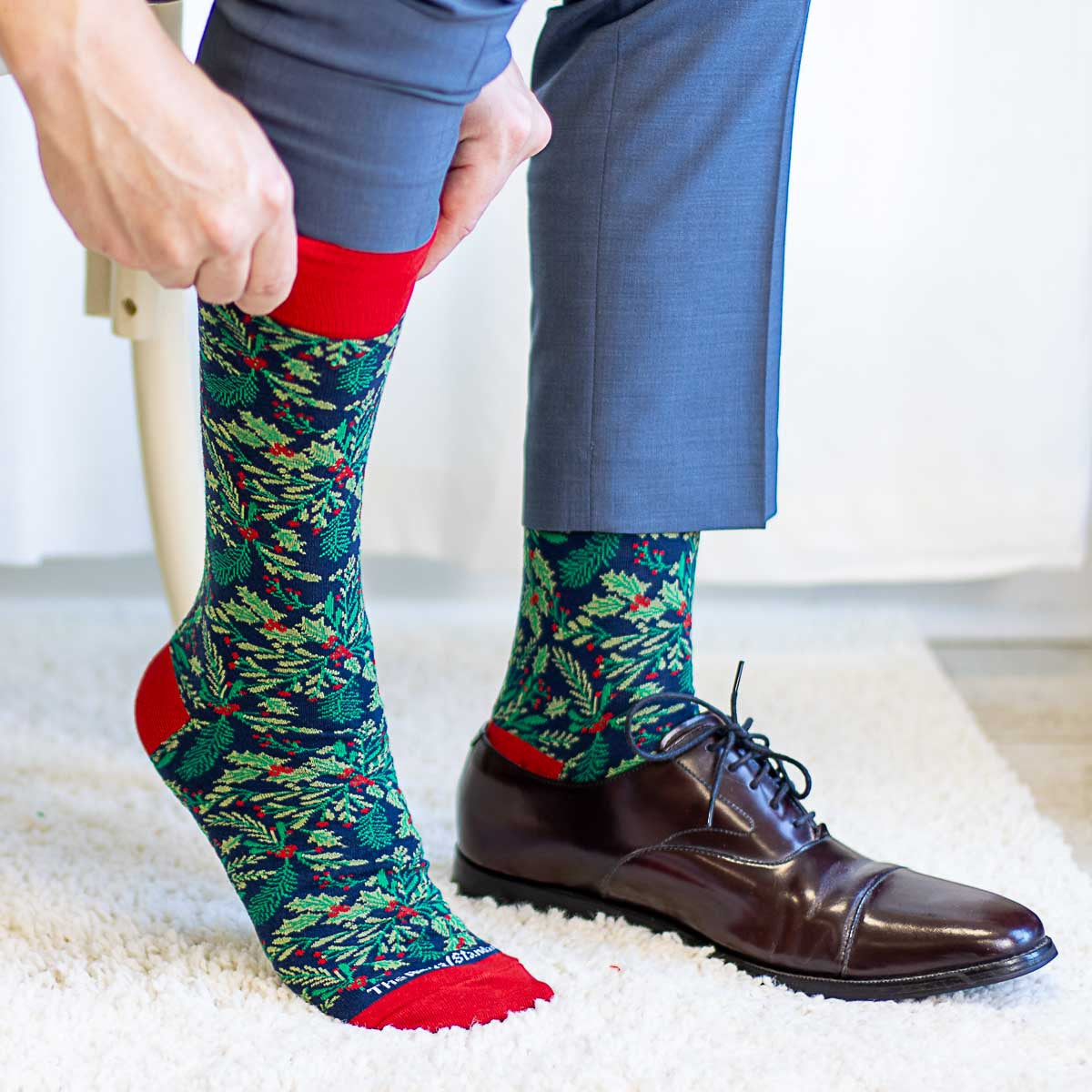 Men's Holly Jolly Socks-The Royal Standard-DISTRICT 1